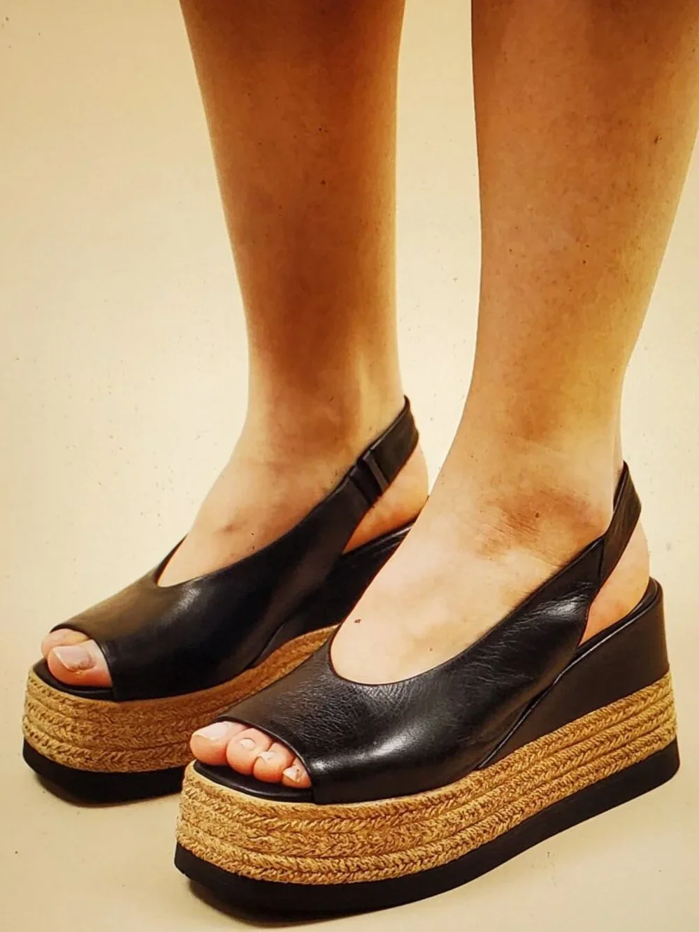 Lonza new in a box platform sandals, black